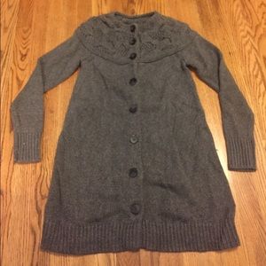 Maternity sweater. Old Navy.